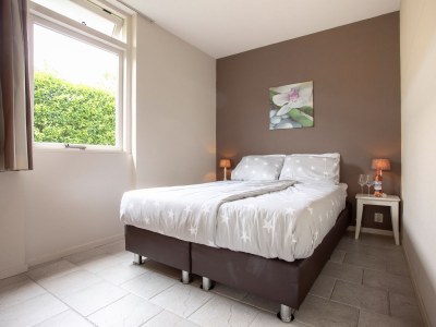 Bungalow Den - Features photo 7