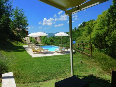 Villa Geräumige Villa in Fabriano mit Swimmingpool - Outdoor photo 12