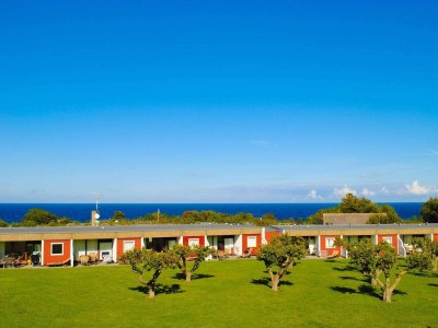 Holiday park 6 person holiday home in Allinge - Outdoor photo 2