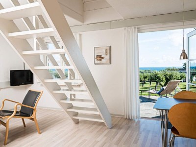 Holiday park 6 person holiday home in Allinge - Outdoor photo 4