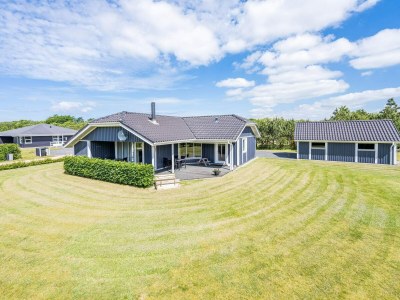 Holiday house 6 person holiday home in Tarm - Outdoor photo 3