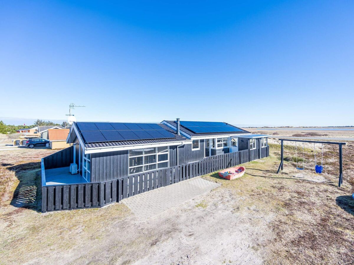 Holiday house 6 person holiday home in Hvide Sande - Outdoor photo 4