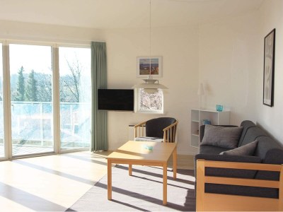 Holiday park 6 person holiday home in Allinge - Outdoor photo 8