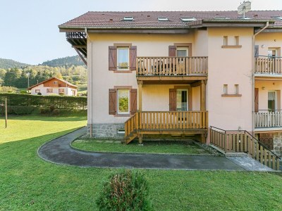 Apartment Spacious Apartment in La Bresse with Terrace - Outdoor photo 7