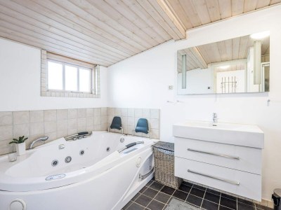 Holiday house 6 Personen Ferienhaus in Tarm - Outdoor photo 8