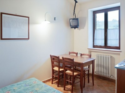 Farmhouse Belvilla by OYO Aiolina - Features photo 19