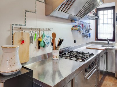 Farmhouse Belvilla by OYO Aiolina - Features photo 22