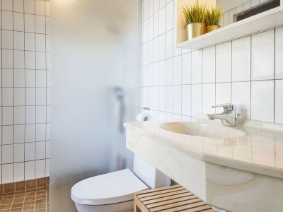 Holiday park Premium sea-view apartment in Gudhjem - Outdoor photo 45