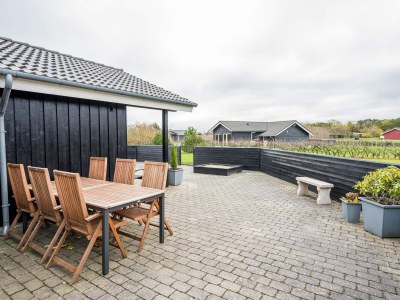 Holiday house 6 person holiday home in Tarm - Outdoor photo 13