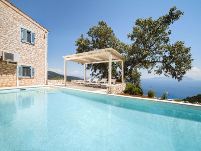 Villa Villa in Vasiliki with Private Pool & Beaches - Outdoor photo 6