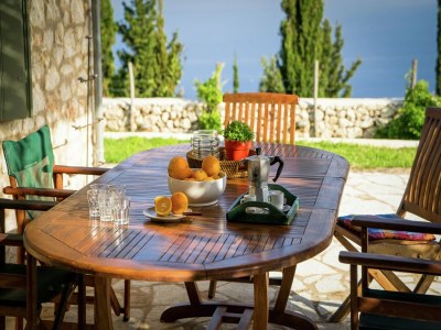 Villa Charming, warm vacation home, private pool, privacy and seaview, west Lefkas - Outdoor photo 19