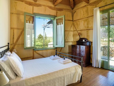 Villa Charming, warm vacation home, private pool, privacy and seaview, west Lefkas - Features photo 31