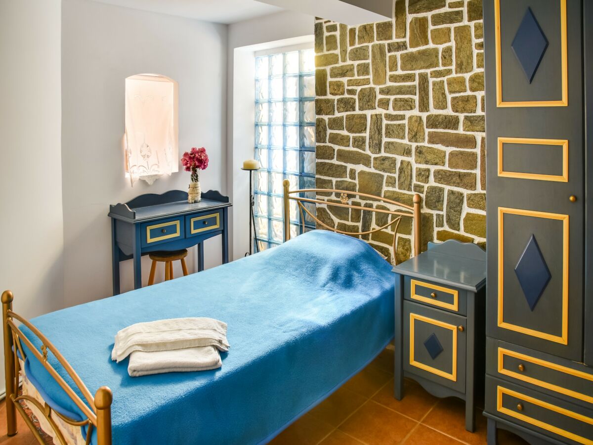 Holiday house Alluring Holiday Home in Syros with Barbecue - Features photo 4