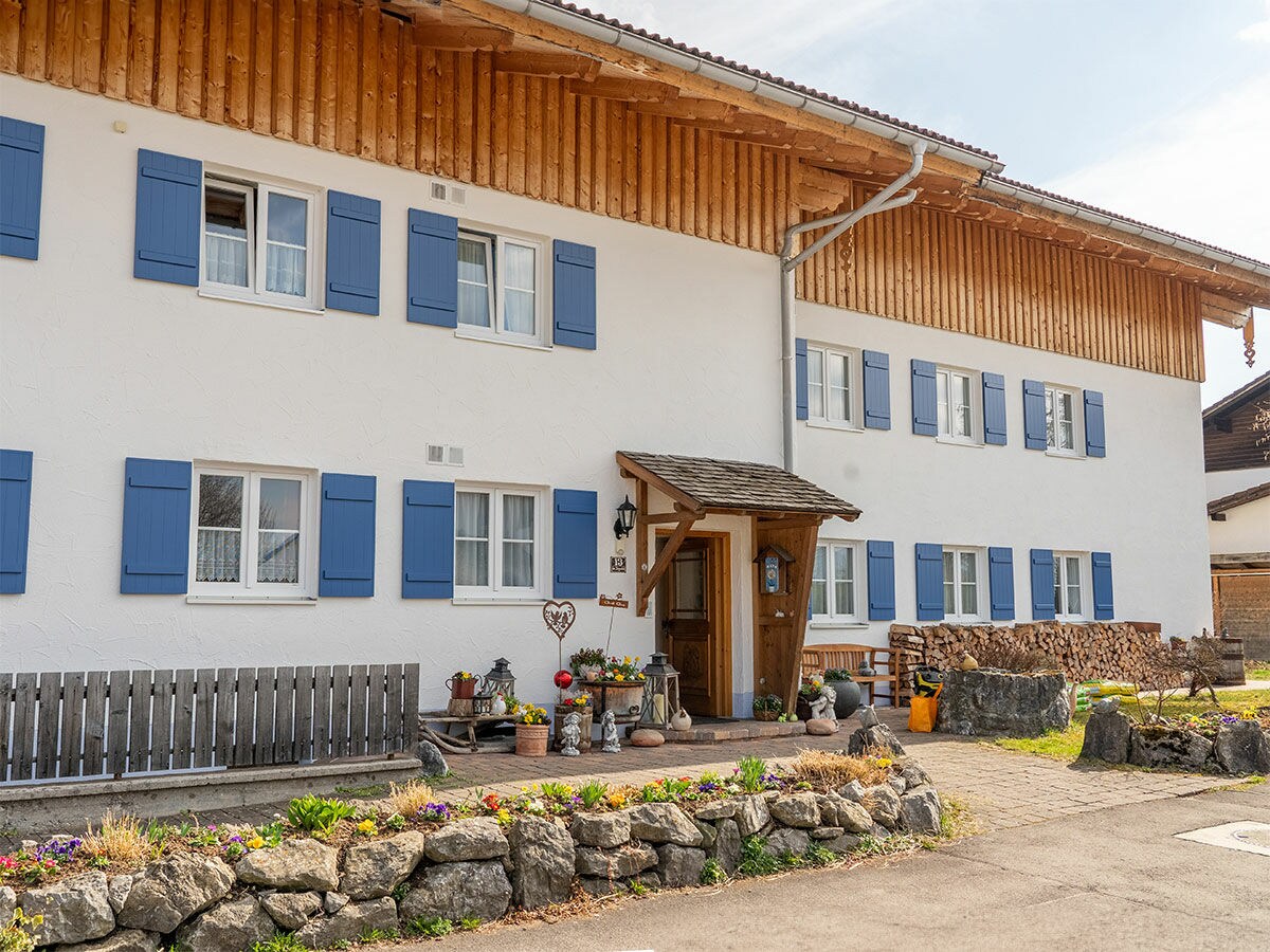 Holiday apartment Landhaus am Kurpark - Schwangau - Outdoor photo 3