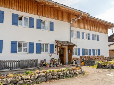 Holiday apartment Landhaus am Kurpark - Schwangau - Outdoor photo 3