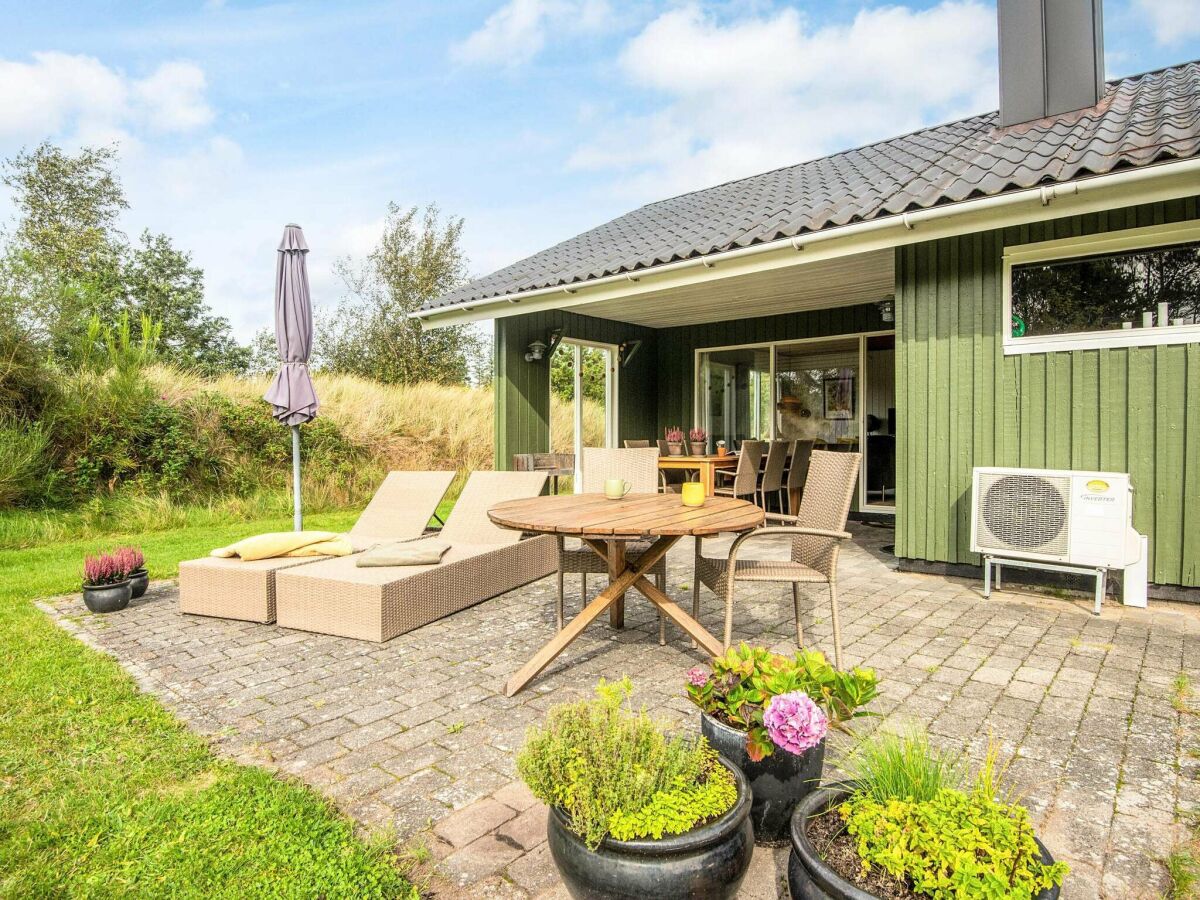 Holiday house 6 Personen Ferienhaus in Blåvand - Outdoor photo 3