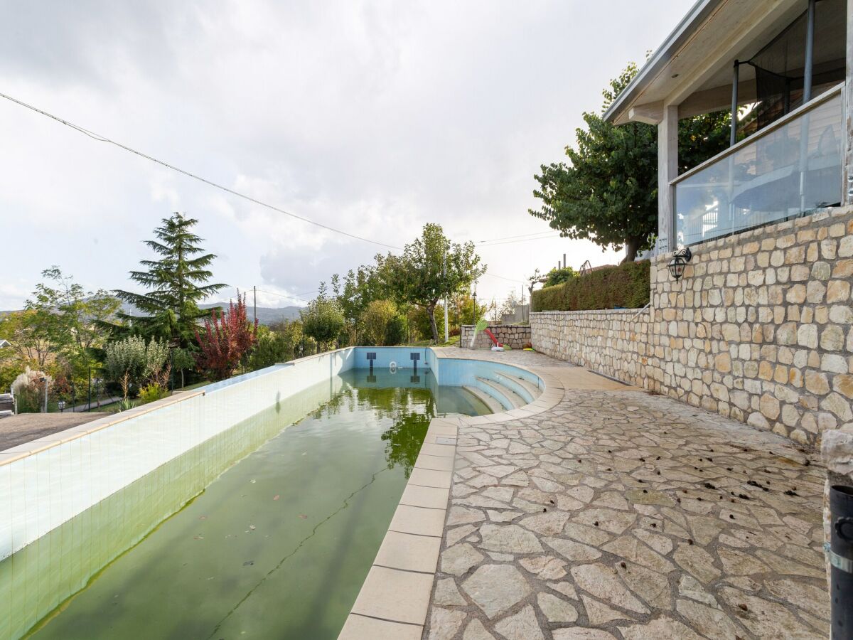 Apartment Belvilla by OYO Becampobasso apt blue