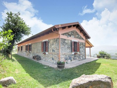 Villa Belvilla by OYO Villa in Torre di Ruggiero - Outdoor photo 4