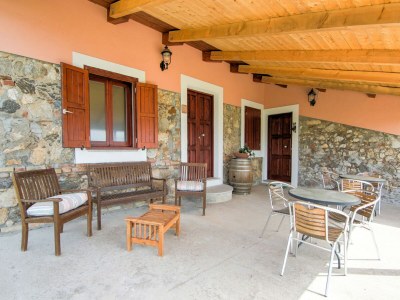 Villa Belvilla by OYO Villa in Torre di Ruggiero - Outdoor photo 5