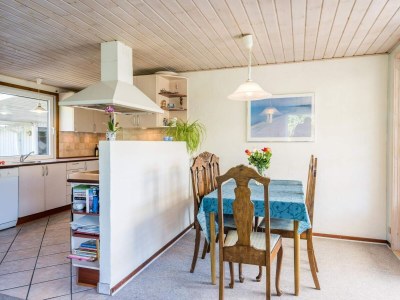 Holiday house 6 person holiday home in Henne - Outdoor photo 10