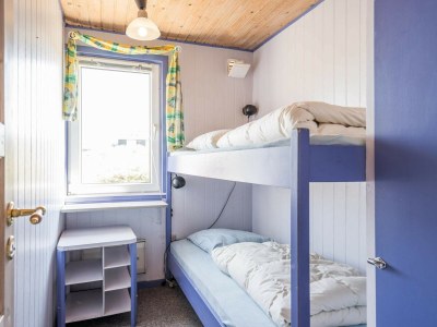 Holiday house 6 person holiday home in Henne - Outdoor photo 12