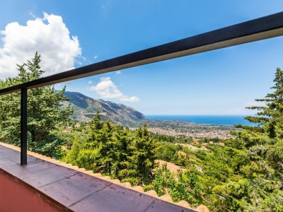 Villa Belvilla by OYO Quaint Villa in Carini with Garden - Outdoor photo 2