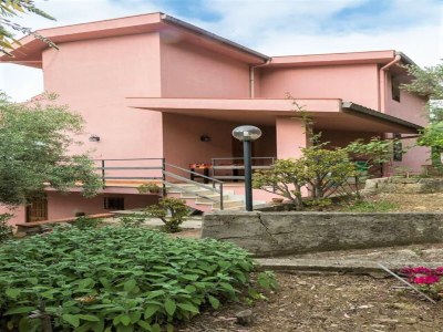 Villa Belvilla by OYO Quaint Villa in Carini with Garden - Outdoor photo 6