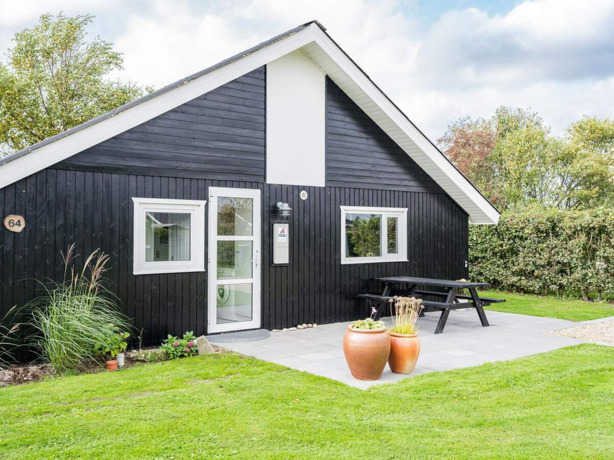 Holiday house 5 person holiday home in Hemmet - Outdoor photo 4