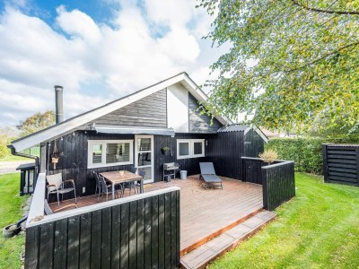 Holiday house 5 person holiday home in Hemmet - Outdoor photo 2