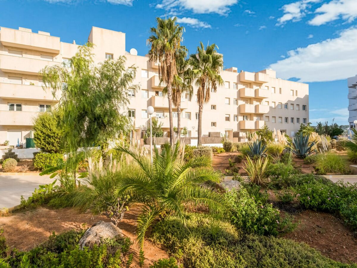 Holiday house Belvilla by OYO Apartamento en Cala de Bou - Outdoor photo 5