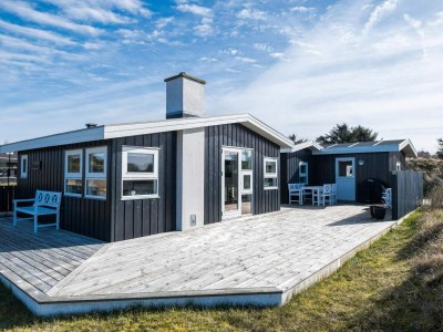 Holiday house 4 person holiday home in Fanø-By Traum - Holiday house
