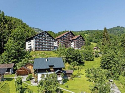 Apartment Gemütliches Ferienhaus in Bad Goisern mit Balkon - Environment photo 23