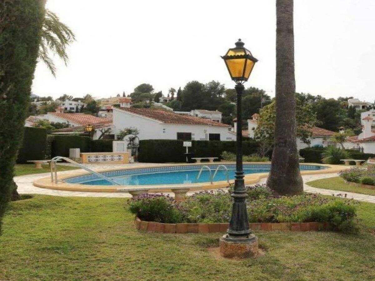 Bungalow Villa in Denia with Pool near Montgó Park - Outdoor photo 3