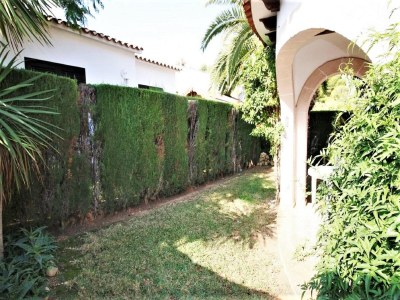 Bungalow Villa in Denia with Pool near Montgó Park - Outdoor photo 6