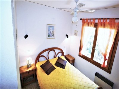 Bungalow Villa in Denia with Pool near Montgó Park - Features photo 20