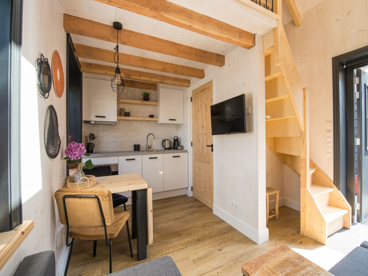 Chalet Chalet Kerkzicht im Herzen von Monnickendam mit Terrasse - Features photo 5