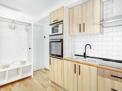 Apartment Belvilla by OYO Playa Arenal II - Features photo 10