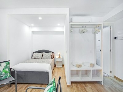 Apartment Belvilla by OYO Playa Arenal II - Features photo 11