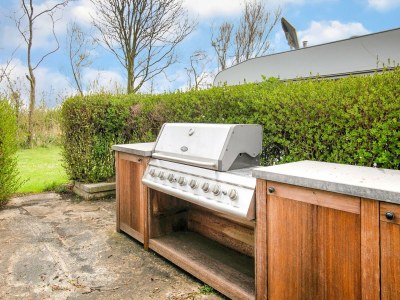 Holiday house Gemütliches Ferienhaus in Sint Maartensvlotbrug mit gemeinsamer Terrasse - Outdoor photo 7