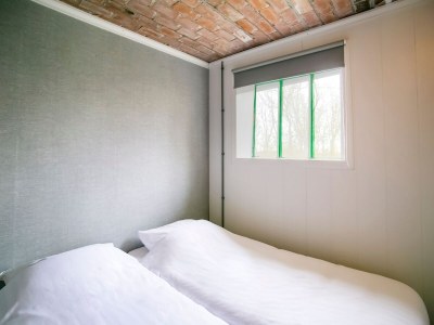 Holiday house Gemütliches Ferienhaus in Sint Maartensvlotbrug mit gemeinsamer Terrasse - Features photo 26