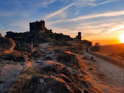 Holiday house Holiday Home in Villamiel with Mountain Views - Environment photo 37