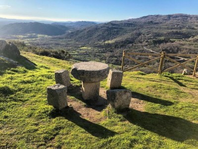 Holiday house Holiday Home in Villamiel with Mountain Views - Environment photo 38