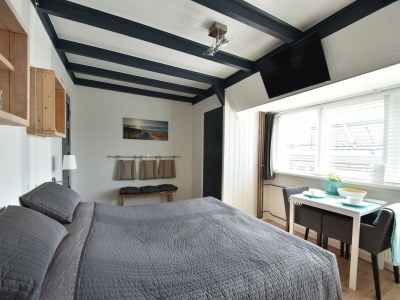 Apartment Elegant studio near beach - Features photo 11