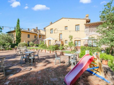 Farmhouse Belvilla by OYO Farmhous with Swimming Pool - Outdoor photo 12