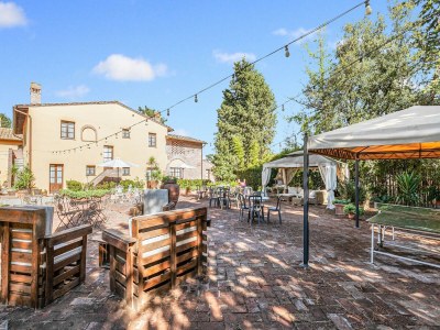 Farmhouse Belvilla by OYO Farmhous with Swimming Pool - Outdoor photo 14