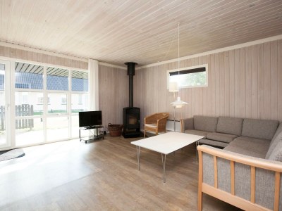 Holiday park 6 person holiday home on a holiday park in Blåvand - Outdoor photo 18