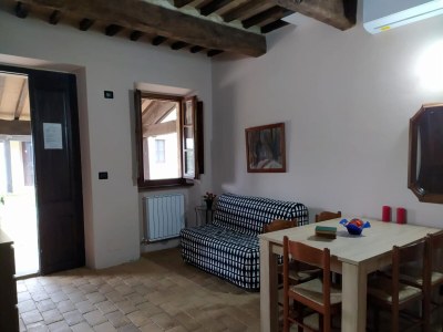 Apartment Charmantes Apartment in Montone mit Garten - Features photo 16