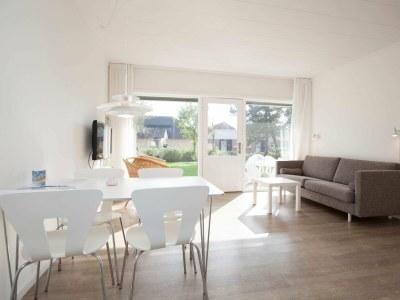 Holiday park 4 person holiday home on a holiday park in Blåvand - Outdoor photo 21