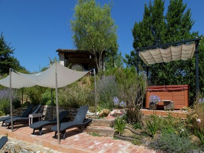 Farmhouse Luxuriöses Bauernhaus in Umbertide mit Pool - Outdoor photo 15