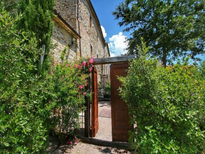 Farmhouse Luxuriöses Bauernhaus in Umbertide mit Pool - Features photo 29